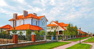 Строительство коттеджей под ключ Сегежа цены от 14061 руб.
